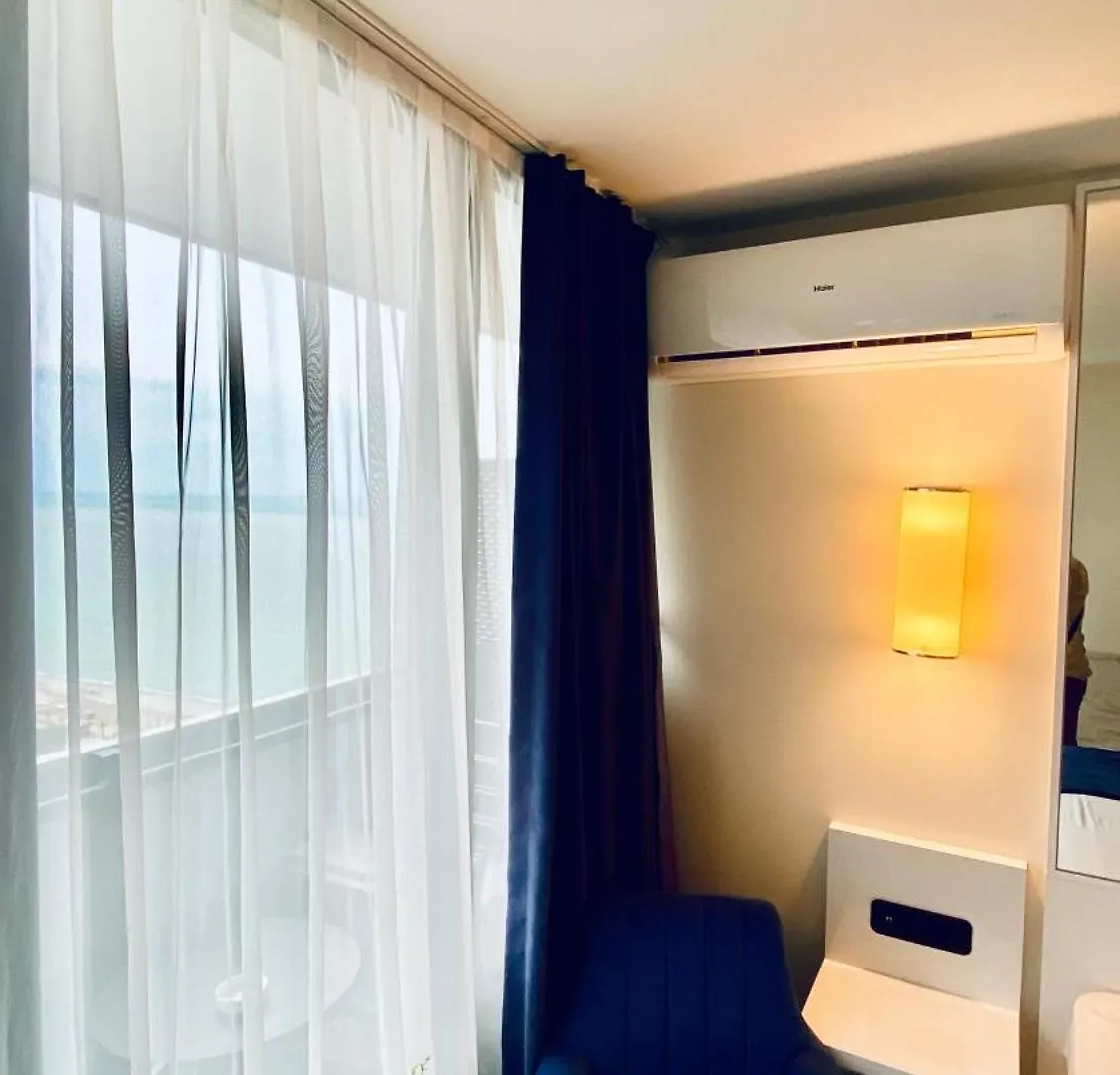 Apartments Orbi City Lux Studio View Sea Mk 3 Batoemi Georgië